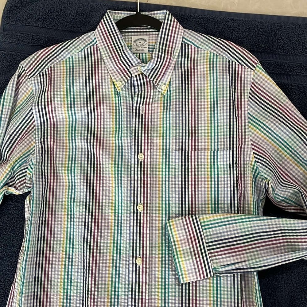 Brooks brothers seersucker shirt
